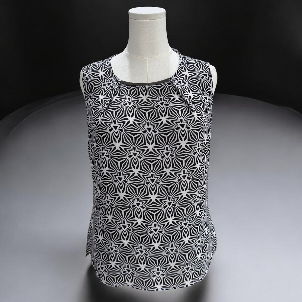 Laundry By Shelli Segal Sleeveless Top Black‎ White Minimalist Career Normcore